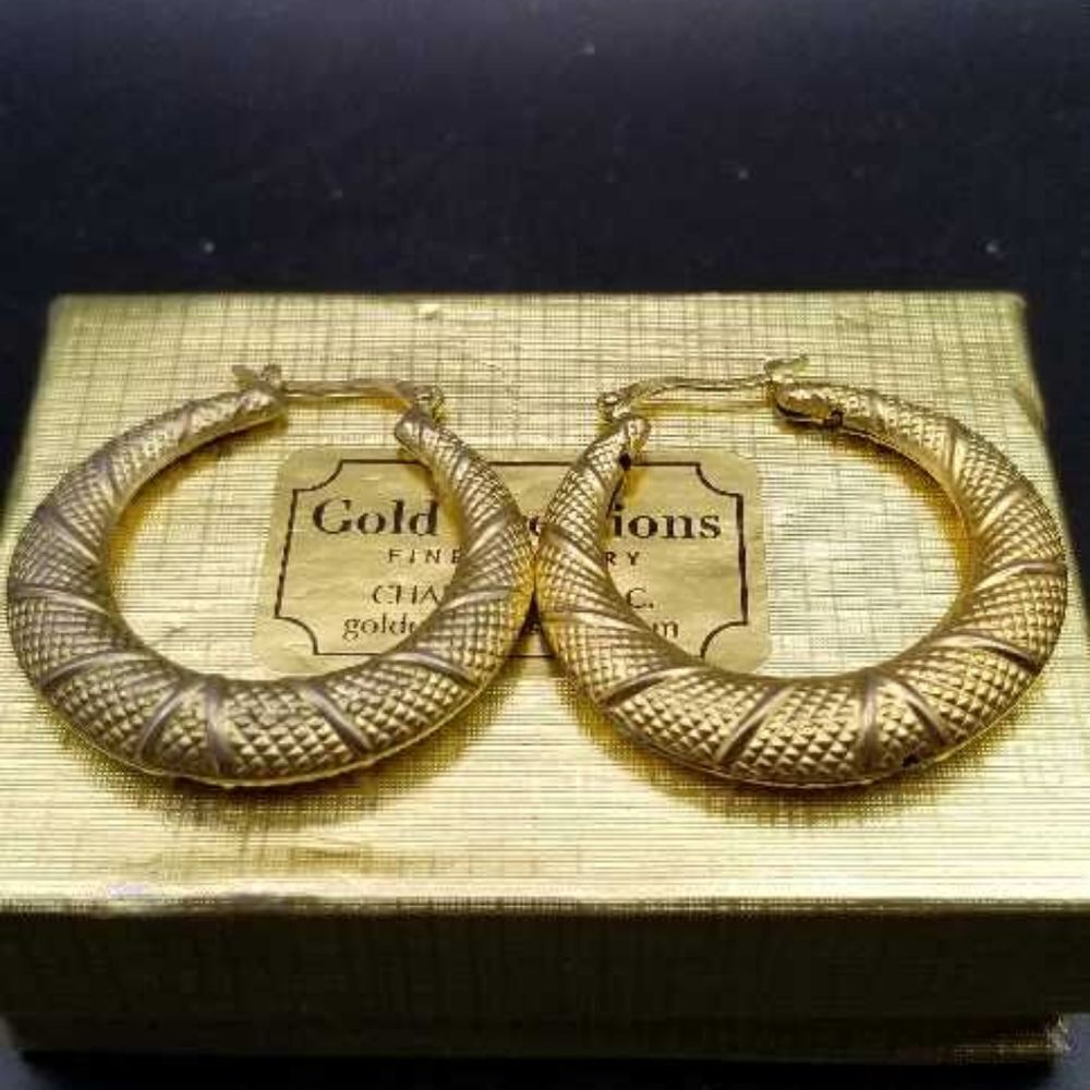 Snakeskin gold tone mesh hoop earrings E0163 - Picture 2 of 2